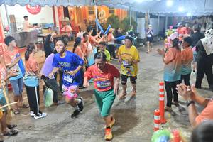 BIB: 4314
                            <button type="button" onclick="openModal(26241616)" class="btn btn-primary btn-sm float-right btn-popup" data-toggle="modal" data-target=".modal-high-quality">
                        <i class="fas fa-shopping-cart"></i> Add to Cart
                    </button>
                                            <button type="button" onclick="isThisMe(26241616, true)" class="btn btn-success btn-sm float-right btn-popup btn-isme hidden" data-toggle="tooltip" data-placement="bottom" title="นี่คือรูปของคุณใช่ไหม คลิกที่นี่เพื่อเอาเข้าอัลบั้ม">
                        <i class="fas fa-plus"></i> Add to album
                    </button>
                    <button type="button" onclick="isThisMe(26241616, false)" class="btn btn-warning btn-sm float-right btn-popup btn-isnotme hidden">
                        <i class="fas fa-ban"></i> Remove from album
                    </button>