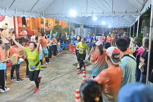 BIB: 
                            <button type="button" onclick="openModal(26251577)" class="btn btn-primary btn-sm float-right btn-popup" data-toggle="modal" data-target=".modal-high-quality">
                        <i class="fas fa-shopping-cart"></i> Add to Cart
                    </button>
                                            <button type="button" onclick="isThisMe(26251577, true)" class="btn btn-success btn-sm float-right btn-popup btn-isme hidden" data-toggle="tooltip" data-placement="bottom" title="นี่คือรูปของคุณใช่ไหม คลิกที่นี่เพื่อเอาเข้าอัลบั้ม">
                        <i class="fas fa-plus"></i> Add to album
                    </button>
                    <button type="button" onclick="isThisMe(26251577, false)" class="btn btn-warning btn-sm float-right btn-popup btn-isnotme hidden">
                        <i class="fas fa-ban"></i> Remove from album
                    </button>