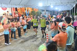 BIB: 
                            <button type="button" onclick="openModal(26251541)" class="btn btn-primary btn-sm float-right btn-popup" data-toggle="modal" data-target=".modal-high-quality">
                        <i class="fas fa-shopping-cart"></i> Add to Cart
                    </button>
                                            <button type="button" onclick="isThisMe(26251541, true)" class="btn btn-success btn-sm float-right btn-popup btn-isme hidden" data-toggle="tooltip" data-placement="bottom" title="นี่คือรูปของคุณใช่ไหม คลิกที่นี่เพื่อเอาเข้าอัลบั้ม">
                        <i class="fas fa-plus"></i> Add to album
                    </button>
                    <button type="button" onclick="isThisMe(26251541, false)" class="btn btn-warning btn-sm float-right btn-popup btn-isnotme hidden">
                        <i class="fas fa-ban"></i> Remove from album
                    </button>