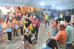 BIB: 4520, 4757
                            <button type="button" onclick="openModal(26251575)" class="btn btn-primary btn-sm float-right btn-popup" data-toggle="modal" data-target=".modal-high-quality">
                        <i class="fas fa-shopping-cart"></i> Add to Cart
                    </button>
                                            <button type="button" onclick="isThisMe(26251575, true)" class="btn btn-success btn-sm float-right btn-popup btn-isme hidden" data-toggle="tooltip" data-placement="bottom" title="นี่คือรูปของคุณใช่ไหม คลิกที่นี่เพื่อเอาเข้าอัลบั้ม">
                        <i class="fas fa-plus"></i> Add to album
                    </button>
                    <button type="button" onclick="isThisMe(26251575, false)" class="btn btn-warning btn-sm float-right btn-popup btn-isnotme hidden">
                        <i class="fas fa-ban"></i> Remove from album
                    </button>