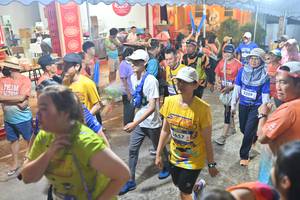 BIB: 3870, 1932, 3657, 3359
                            <button type="button" onclick="openModal(26252631)" class="btn btn-primary btn-sm float-right btn-popup" data-toggle="modal" data-target=".modal-high-quality">
                        <i class="fas fa-shopping-cart"></i> Add to Cart
                    </button>
                                            <button type="button" onclick="isThisMe(26252631, true)" class="btn btn-success btn-sm float-right btn-popup btn-isme hidden" data-toggle="tooltip" data-placement="bottom" title="นี่คือรูปของคุณใช่ไหม คลิกที่นี่เพื่อเอาเข้าอัลบั้ม">
                        <i class="fas fa-plus"></i> Add to album
                    </button>
                    <button type="button" onclick="isThisMe(26252631, false)" class="btn btn-warning btn-sm float-right btn-popup btn-isnotme hidden">
                        <i class="fas fa-ban"></i> Remove from album
                    </button>