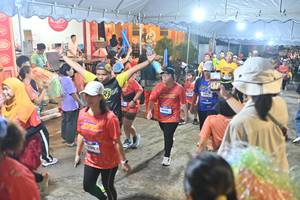 BIB: 4446
                            <button type="button" onclick="openModal(26252289)" class="btn btn-primary btn-sm float-right btn-popup" data-toggle="modal" data-target=".modal-high-quality">
                        <i class="fas fa-shopping-cart"></i> Add to Cart
                    </button>
                                            <button type="button" onclick="isThisMe(26252289, true)" class="btn btn-success btn-sm float-right btn-popup btn-isme hidden" data-toggle="tooltip" data-placement="bottom" title="นี่คือรูปของคุณใช่ไหม คลิกที่นี่เพื่อเอาเข้าอัลบั้ม">
                        <i class="fas fa-plus"></i> Add to album
                    </button>
                    <button type="button" onclick="isThisMe(26252289, false)" class="btn btn-warning btn-sm float-right btn-popup btn-isnotme hidden">
                        <i class="fas fa-ban"></i> Remove from album
                    </button>