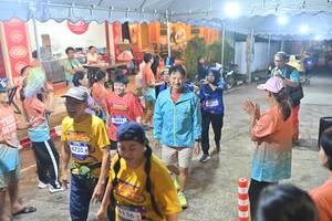 BIB: 4750, 3843, 1136
                            <button type="button" onclick="openModal(26253051)" class="btn btn-primary btn-sm float-right btn-popup" data-toggle="modal" data-target=".modal-high-quality">
                        <i class="fas fa-shopping-cart"></i> Add to Cart
                    </button>
                                            <button type="button" onclick="isThisMe(26253051, true)" class="btn btn-success btn-sm float-right btn-popup btn-isme hidden" data-toggle="tooltip" data-placement="bottom" title="นี่คือรูปของคุณใช่ไหม คลิกที่นี่เพื่อเอาเข้าอัลบั้ม">
                        <i class="fas fa-plus"></i> Add to album
                    </button>
                    <button type="button" onclick="isThisMe(26253051, false)" class="btn btn-warning btn-sm float-right btn-popup btn-isnotme hidden">
                        <i class="fas fa-ban"></i> Remove from album
                    </button>