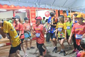 BIB: 3460, 1162, 1204, 3994
                            <button type="button" onclick="openModal(26252182)" class="btn btn-primary btn-sm float-right btn-popup" data-toggle="modal" data-target=".modal-high-quality">
                        <i class="fas fa-shopping-cart"></i> Add to Cart
                    </button>
                                            <button type="button" onclick="isThisMe(26252182, true)" class="btn btn-success btn-sm float-right btn-popup btn-isme hidden" data-toggle="tooltip" data-placement="bottom" title="นี่คือรูปของคุณใช่ไหม คลิกที่นี่เพื่อเอาเข้าอัลบั้ม">
                        <i class="fas fa-plus"></i> Add to album
                    </button>
                    <button type="button" onclick="isThisMe(26252182, false)" class="btn btn-warning btn-sm float-right btn-popup btn-isnotme hidden">
                        <i class="fas fa-ban"></i> Remove from album
                    </button>