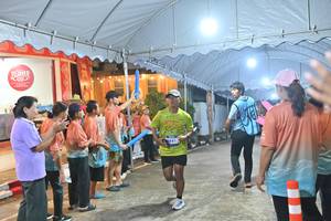 BIB: 841
                            <button type="button" onclick="openModal(26240871)" class="btn btn-primary btn-sm float-right btn-popup" data-toggle="modal" data-target=".modal-high-quality">
                        <i class="fas fa-shopping-cart"></i> Add to Cart
                    </button>
                                            <button type="button" onclick="isThisMe(26240871, true)" class="btn btn-success btn-sm float-right btn-popup btn-isme hidden" data-toggle="tooltip" data-placement="bottom" title="นี่คือรูปของคุณใช่ไหม คลิกที่นี่เพื่อเอาเข้าอัลบั้ม">
                        <i class="fas fa-plus"></i> Add to album
                    </button>
                    <button type="button" onclick="isThisMe(26240871, false)" class="btn btn-warning btn-sm float-right btn-popup btn-isnotme hidden">
                        <i class="fas fa-ban"></i> Remove from album
                    </button>