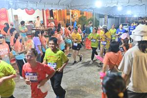 BIB: 2305
                            <button type="button" onclick="openModal(26252444)" class="btn btn-primary btn-sm float-right btn-popup" data-toggle="modal" data-target=".modal-high-quality">
                        <i class="fas fa-shopping-cart"></i> Add to Cart
                    </button>
                                            <button type="button" onclick="isThisMe(26252444, true)" class="btn btn-success btn-sm float-right btn-popup btn-isme hidden" data-toggle="tooltip" data-placement="bottom" title="นี่คือรูปของคุณใช่ไหม คลิกที่นี่เพื่อเอาเข้าอัลบั้ม">
                        <i class="fas fa-plus"></i> Add to album
                    </button>
                    <button type="button" onclick="isThisMe(26252444, false)" class="btn btn-warning btn-sm float-right btn-popup btn-isnotme hidden">
                        <i class="fas fa-ban"></i> Remove from album
                    </button>