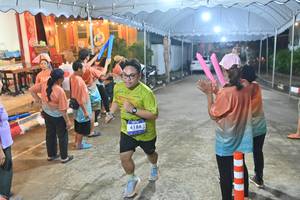 BIB: 4186
                            <button type="button" onclick="openModal(26241228)" class="btn btn-primary btn-sm float-right btn-popup" data-toggle="modal" data-target=".modal-high-quality">
                        <i class="fas fa-shopping-cart"></i> Add to Cart
                    </button>
                                            <button type="button" onclick="isThisMe(26241228, true)" class="btn btn-success btn-sm float-right btn-popup btn-isme hidden" data-toggle="tooltip" data-placement="bottom" title="นี่คือรูปของคุณใช่ไหม คลิกที่นี่เพื่อเอาเข้าอัลบั้ม">
                        <i class="fas fa-plus"></i> Add to album
                    </button>
                    <button type="button" onclick="isThisMe(26241228, false)" class="btn btn-warning btn-sm float-right btn-popup btn-isnotme hidden">
                        <i class="fas fa-ban"></i> Remove from album
                    </button>