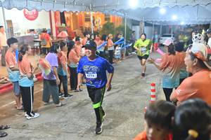 BIB: 4774
                            <button type="button" onclick="openModal(26242667)" class="btn btn-primary btn-sm float-right btn-popup" data-toggle="modal" data-target=".modal-high-quality">
                        <i class="fas fa-shopping-cart"></i> Add to Cart
                    </button>
                                            <button type="button" onclick="isThisMe(26242667, true)" class="btn btn-success btn-sm float-right btn-popup btn-isme hidden" data-toggle="tooltip" data-placement="bottom" title="นี่คือรูปของคุณใช่ไหม คลิกที่นี่เพื่อเอาเข้าอัลบั้ม">
                        <i class="fas fa-plus"></i> Add to album
                    </button>
                    <button type="button" onclick="isThisMe(26242667, false)" class="btn btn-warning btn-sm float-right btn-popup btn-isnotme hidden">
                        <i class="fas fa-ban"></i> Remove from album
                    </button>