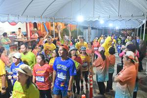 BIB: 4729, 1896
                            <button type="button" onclick="openModal(26251746)" class="btn btn-primary btn-sm float-right btn-popup" data-toggle="modal" data-target=".modal-high-quality">
                        <i class="fas fa-shopping-cart"></i> Add to Cart
                    </button>
                                            <button type="button" onclick="isThisMe(26251746, true)" class="btn btn-success btn-sm float-right btn-popup btn-isme hidden" data-toggle="tooltip" data-placement="bottom" title="นี่คือรูปของคุณใช่ไหม คลิกที่นี่เพื่อเอาเข้าอัลบั้ม">
                        <i class="fas fa-plus"></i> Add to album
                    </button>
                    <button type="button" onclick="isThisMe(26251746, false)" class="btn btn-warning btn-sm float-right btn-popup btn-isnotme hidden">
                        <i class="fas fa-ban"></i> Remove from album
                    </button>