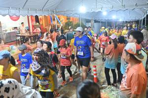 BIB: 3045, 037
                            <button type="button" onclick="openModal(26243165)" class="btn btn-primary btn-sm float-right btn-popup" data-toggle="modal" data-target=".modal-high-quality">
                        <i class="fas fa-shopping-cart"></i> Add to Cart
                    </button>
                                            <button type="button" onclick="isThisMe(26243165, true)" class="btn btn-success btn-sm float-right btn-popup btn-isme hidden" data-toggle="tooltip" data-placement="bottom" title="นี่คือรูปของคุณใช่ไหม คลิกที่นี่เพื่อเอาเข้าอัลบั้ม">
                        <i class="fas fa-plus"></i> Add to album
                    </button>
                    <button type="button" onclick="isThisMe(26243165, false)" class="btn btn-warning btn-sm float-right btn-popup btn-isnotme hidden">
                        <i class="fas fa-ban"></i> Remove from album
                    </button>