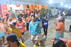 BIB: 3512
                            <button type="button" onclick="openModal(26253052)" class="btn btn-primary btn-sm float-right btn-popup" data-toggle="modal" data-target=".modal-high-quality">
                        <i class="fas fa-shopping-cart"></i> Add to Cart
                    </button>
                                            <button type="button" onclick="isThisMe(26253052, true)" class="btn btn-success btn-sm float-right btn-popup btn-isme hidden" data-toggle="tooltip" data-placement="bottom" title="นี่คือรูปของคุณใช่ไหม คลิกที่นี่เพื่อเอาเข้าอัลบั้ม">
                        <i class="fas fa-plus"></i> Add to album
                    </button>
                    <button type="button" onclick="isThisMe(26253052, false)" class="btn btn-warning btn-sm float-right btn-popup btn-isnotme hidden">
                        <i class="fas fa-ban"></i> Remove from album
                    </button>