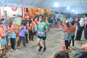 BIB: 4895
                            <button type="button" onclick="openModal(26241951)" class="btn btn-primary btn-sm float-right btn-popup" data-toggle="modal" data-target=".modal-high-quality">
                        <i class="fas fa-shopping-cart"></i> Add to Cart
                    </button>
                                            <button type="button" onclick="isThisMe(26241951, true)" class="btn btn-success btn-sm float-right btn-popup btn-isme hidden" data-toggle="tooltip" data-placement="bottom" title="นี่คือรูปของคุณใช่ไหม คลิกที่นี่เพื่อเอาเข้าอัลบั้ม">
                        <i class="fas fa-plus"></i> Add to album
                    </button>
                    <button type="button" onclick="isThisMe(26241951, false)" class="btn btn-warning btn-sm float-right btn-popup btn-isnotme hidden">
                        <i class="fas fa-ban"></i> Remove from album
                    </button>