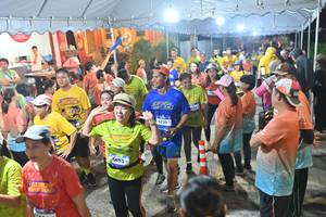 BIB: 4729
                            <button type="button" onclick="openModal(26251747)" class="btn btn-primary btn-sm float-right btn-popup" data-toggle="modal" data-target=".modal-high-quality">
                        <i class="fas fa-shopping-cart"></i> Add to Cart
                    </button>
                                            <button type="button" onclick="isThisMe(26251747, true)" class="btn btn-success btn-sm float-right btn-popup btn-isme hidden" data-toggle="tooltip" data-placement="bottom" title="นี่คือรูปของคุณใช่ไหม คลิกที่นี่เพื่อเอาเข้าอัลบั้ม">
                        <i class="fas fa-plus"></i> Add to album
                    </button>
                    <button type="button" onclick="isThisMe(26251747, false)" class="btn btn-warning btn-sm float-right btn-popup btn-isnotme hidden">
                        <i class="fas fa-ban"></i> Remove from album
                    </button>