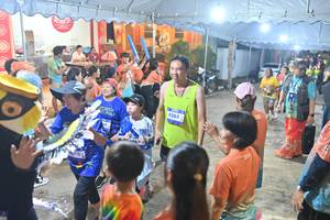 BIB: 4265
                            <button type="button" onclick="openModal(26253285)" class="btn btn-primary btn-sm float-right btn-popup" data-toggle="modal" data-target=".modal-high-quality">
                        <i class="fas fa-shopping-cart"></i> Add to Cart
                    </button>
                                            <button type="button" onclick="isThisMe(26253285, true)" class="btn btn-success btn-sm float-right btn-popup btn-isme hidden" data-toggle="tooltip" data-placement="bottom" title="นี่คือรูปของคุณใช่ไหม คลิกที่นี่เพื่อเอาเข้าอัลบั้ม">
                        <i class="fas fa-plus"></i> Add to album
                    </button>
                    <button type="button" onclick="isThisMe(26253285, false)" class="btn btn-warning btn-sm float-right btn-popup btn-isnotme hidden">
                        <i class="fas fa-ban"></i> Remove from album
                    </button>