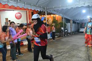 BIB: 1320
                            <button type="button" onclick="openModal(26240534)" class="btn btn-primary btn-sm float-right btn-popup" data-toggle="modal" data-target=".modal-high-quality">
                        <i class="fas fa-shopping-cart"></i> Add to Cart
                    </button>
                                            <button type="button" onclick="isThisMe(26240534, true)" class="btn btn-success btn-sm float-right btn-popup btn-isme hidden" data-toggle="tooltip" data-placement="bottom" title="นี่คือรูปของคุณใช่ไหม คลิกที่นี่เพื่อเอาเข้าอัลบั้ม">
                        <i class="fas fa-plus"></i> Add to album
                    </button>
                    <button type="button" onclick="isThisMe(26240534, false)" class="btn btn-warning btn-sm float-right btn-popup btn-isnotme hidden">
                        <i class="fas fa-ban"></i> Remove from album
                    </button>