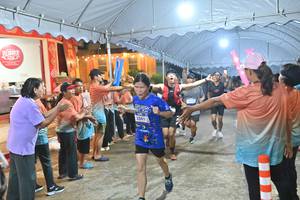 BIB: 3241
                            <button type="button" onclick="openModal(26240906)" class="btn btn-primary btn-sm float-right btn-popup" data-toggle="modal" data-target=".modal-high-quality">
                        <i class="fas fa-shopping-cart"></i> Add to Cart
                    </button>
                                            <button type="button" onclick="isThisMe(26240906, true)" class="btn btn-success btn-sm float-right btn-popup btn-isme hidden" data-toggle="tooltip" data-placement="bottom" title="นี่คือรูปของคุณใช่ไหม คลิกที่นี่เพื่อเอาเข้าอัลบั้ม">
                        <i class="fas fa-plus"></i> Add to album
                    </button>
                    <button type="button" onclick="isThisMe(26240906, false)" class="btn btn-warning btn-sm float-right btn-popup btn-isnotme hidden">
                        <i class="fas fa-ban"></i> Remove from album
                    </button>