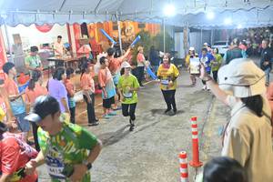 BIB: 4413
                            <button type="button" onclick="openModal(26251889)" class="btn btn-primary btn-sm float-right btn-popup" data-toggle="modal" data-target=".modal-high-quality">
                        <i class="fas fa-shopping-cart"></i> Add to Cart
                    </button>
                                            <button type="button" onclick="isThisMe(26251889, true)" class="btn btn-success btn-sm float-right btn-popup btn-isme hidden" data-toggle="tooltip" data-placement="bottom" title="นี่คือรูปของคุณใช่ไหม คลิกที่นี่เพื่อเอาเข้าอัลบั้ม">
                        <i class="fas fa-plus"></i> Add to album
                    </button>
                    <button type="button" onclick="isThisMe(26251889, false)" class="btn btn-warning btn-sm float-right btn-popup btn-isnotme hidden">
                        <i class="fas fa-ban"></i> Remove from album
                    </button>