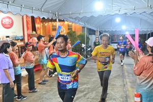 BIB: 4614
                            <button type="button" onclick="openModal(26240661)" class="btn btn-primary btn-sm float-right btn-popup" data-toggle="modal" data-target=".modal-high-quality">
                        <i class="fas fa-shopping-cart"></i> Add to Cart
                    </button>
                                            <button type="button" onclick="isThisMe(26240661, true)" class="btn btn-success btn-sm float-right btn-popup btn-isme hidden" data-toggle="tooltip" data-placement="bottom" title="นี่คือรูปของคุณใช่ไหม คลิกที่นี่เพื่อเอาเข้าอัลบั้ม">
                        <i class="fas fa-plus"></i> Add to album
                    </button>
                    <button type="button" onclick="isThisMe(26240661, false)" class="btn btn-warning btn-sm float-right btn-popup btn-isnotme hidden">
                        <i class="fas fa-ban"></i> Remove from album
                    </button>