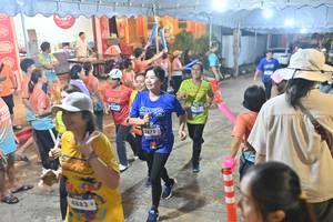 BIB: 4883, 3875
                            <button type="button" onclick="openModal(26252455)" class="btn btn-primary btn-sm float-right btn-popup" data-toggle="modal" data-target=".modal-high-quality">
                        <i class="fas fa-shopping-cart"></i> Add to Cart
                    </button>
                                            <button type="button" onclick="isThisMe(26252455, true)" class="btn btn-success btn-sm float-right btn-popup btn-isme hidden" data-toggle="tooltip" data-placement="bottom" title="นี่คือรูปของคุณใช่ไหม คลิกที่นี่เพื่อเอาเข้าอัลบั้ม">
                        <i class="fas fa-plus"></i> Add to album
                    </button>
                    <button type="button" onclick="isThisMe(26252455, false)" class="btn btn-warning btn-sm float-right btn-popup btn-isnotme hidden">
                        <i class="fas fa-ban"></i> Remove from album
                    </button>