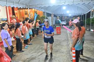 BIB: 3318
                            <button type="button" onclick="openModal(26241539)" class="btn btn-primary btn-sm float-right btn-popup" data-toggle="modal" data-target=".modal-high-quality">
                        <i class="fas fa-shopping-cart"></i> Add to Cart
                    </button>
                                            <button type="button" onclick="isThisMe(26241539, true)" class="btn btn-success btn-sm float-right btn-popup btn-isme hidden" data-toggle="tooltip" data-placement="bottom" title="นี่คือรูปของคุณใช่ไหม คลิกที่นี่เพื่อเอาเข้าอัลบั้ม">
                        <i class="fas fa-plus"></i> Add to album
                    </button>
                    <button type="button" onclick="isThisMe(26241539, false)" class="btn btn-warning btn-sm float-right btn-popup btn-isnotme hidden">
                        <i class="fas fa-ban"></i> Remove from album
                    </button>