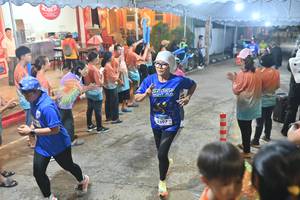 BIB: 3397
                            <button type="button" onclick="openModal(26242656)" class="btn btn-primary btn-sm float-right btn-popup" data-toggle="modal" data-target=".modal-high-quality">
                        <i class="fas fa-shopping-cart"></i> Add to Cart
                    </button>
                                            <button type="button" onclick="isThisMe(26242656, true)" class="btn btn-success btn-sm float-right btn-popup btn-isme hidden" data-toggle="tooltip" data-placement="bottom" title="นี่คือรูปของคุณใช่ไหม คลิกที่นี่เพื่อเอาเข้าอัลบั้ม">
                        <i class="fas fa-plus"></i> Add to album
                    </button>
                    <button type="button" onclick="isThisMe(26242656, false)" class="btn btn-warning btn-sm float-right btn-popup btn-isnotme hidden">
                        <i class="fas fa-ban"></i> Remove from album
                    </button>