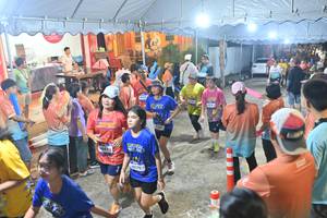 BIB: 5770
                            <button type="button" onclick="openModal(26251688)" class="btn btn-primary btn-sm float-right btn-popup" data-toggle="modal" data-target=".modal-high-quality">
                        <i class="fas fa-shopping-cart"></i> Add to Cart
                    </button>
                                            <button type="button" onclick="isThisMe(26251688, true)" class="btn btn-success btn-sm float-right btn-popup btn-isme hidden" data-toggle="tooltip" data-placement="bottom" title="นี่คือรูปของคุณใช่ไหม คลิกที่นี่เพื่อเอาเข้าอัลบั้ม">
                        <i class="fas fa-plus"></i> Add to album
                    </button>
                    <button type="button" onclick="isThisMe(26251688, false)" class="btn btn-warning btn-sm float-right btn-popup btn-isnotme hidden">
                        <i class="fas fa-ban"></i> Remove from album
                    </button>