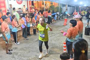 BIB: 3601
                            <button type="button" onclick="openModal(26252533)" class="btn btn-primary btn-sm float-right btn-popup" data-toggle="modal" data-target=".modal-high-quality">
                        <i class="fas fa-shopping-cart"></i> Add to Cart
                    </button>
                                            <button type="button" onclick="isThisMe(26252533, true)" class="btn btn-success btn-sm float-right btn-popup btn-isme hidden" data-toggle="tooltip" data-placement="bottom" title="นี่คือรูปของคุณใช่ไหม คลิกที่นี่เพื่อเอาเข้าอัลบั้ม">
                        <i class="fas fa-plus"></i> Add to album
                    </button>
                    <button type="button" onclick="isThisMe(26252533, false)" class="btn btn-warning btn-sm float-right btn-popup btn-isnotme hidden">
                        <i class="fas fa-ban"></i> Remove from album
                    </button>