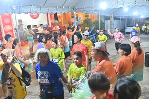 BIB: 3872
                            <button type="button" onclick="openModal(26252675)" class="btn btn-primary btn-sm float-right btn-popup" data-toggle="modal" data-target=".modal-high-quality">
                        <i class="fas fa-shopping-cart"></i> Add to Cart
                    </button>
                                            <button type="button" onclick="isThisMe(26252675, true)" class="btn btn-success btn-sm float-right btn-popup btn-isme hidden" data-toggle="tooltip" data-placement="bottom" title="นี่คือรูปของคุณใช่ไหม คลิกที่นี่เพื่อเอาเข้าอัลบั้ม">
                        <i class="fas fa-plus"></i> Add to album
                    </button>
                    <button type="button" onclick="isThisMe(26252675, false)" class="btn btn-warning btn-sm float-right btn-popup btn-isnotme hidden">
                        <i class="fas fa-ban"></i> Remove from album
                    </button>