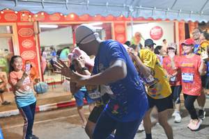 BIB: 101, 730, 3460
                            <button type="button" onclick="openModal(26252179)" class="btn btn-primary btn-sm float-right btn-popup" data-toggle="modal" data-target=".modal-high-quality">
                        <i class="fas fa-shopping-cart"></i> Add to Cart
                    </button>
                                            <button type="button" onclick="isThisMe(26252179, true)" class="btn btn-success btn-sm float-right btn-popup btn-isme hidden" data-toggle="tooltip" data-placement="bottom" title="นี่คือรูปของคุณใช่ไหม คลิกที่นี่เพื่อเอาเข้าอัลบั้ม">
                        <i class="fas fa-plus"></i> Add to album
                    </button>
                    <button type="button" onclick="isThisMe(26252179, false)" class="btn btn-warning btn-sm float-right btn-popup btn-isnotme hidden">
                        <i class="fas fa-ban"></i> Remove from album
                    </button>