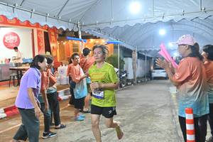 BIB: 1237
                            <button type="button" onclick="openModal(26241081)" class="btn btn-primary btn-sm float-right btn-popup" data-toggle="modal" data-target=".modal-high-quality">
                        <i class="fas fa-shopping-cart"></i> Add to Cart
                    </button>
                                            <button type="button" onclick="isThisMe(26241081, true)" class="btn btn-success btn-sm float-right btn-popup btn-isme hidden" data-toggle="tooltip" data-placement="bottom" title="นี่คือรูปของคุณใช่ไหม คลิกที่นี่เพื่อเอาเข้าอัลบั้ม">
                        <i class="fas fa-plus"></i> Add to album
                    </button>
                    <button type="button" onclick="isThisMe(26241081, false)" class="btn btn-warning btn-sm float-right btn-popup btn-isnotme hidden">
                        <i class="fas fa-ban"></i> Remove from album
                    </button>