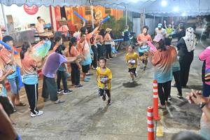 BIB: 436
                            <button type="button" onclick="openModal(26241754)" class="btn btn-primary btn-sm float-right btn-popup" data-toggle="modal" data-target=".modal-high-quality">
                        <i class="fas fa-shopping-cart"></i> Add to Cart
                    </button>
                                            <button type="button" onclick="isThisMe(26241754, true)" class="btn btn-success btn-sm float-right btn-popup btn-isme hidden" data-toggle="tooltip" data-placement="bottom" title="นี่คือรูปของคุณใช่ไหม คลิกที่นี่เพื่อเอาเข้าอัลบั้ม">
                        <i class="fas fa-plus"></i> Add to album
                    </button>
                    <button type="button" onclick="isThisMe(26241754, false)" class="btn btn-warning btn-sm float-right btn-popup btn-isnotme hidden">
                        <i class="fas fa-ban"></i> Remove from album
                    </button>