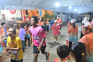 BIB: 1097, 1398
                            <button type="button" onclick="openModal(26242247)" class="btn btn-primary btn-sm float-right btn-popup" data-toggle="modal" data-target=".modal-high-quality">
                        <i class="fas fa-shopping-cart"></i> Add to Cart
                    </button>
                                            <button type="button" onclick="isThisMe(26242247, true)" class="btn btn-success btn-sm float-right btn-popup btn-isme hidden" data-toggle="tooltip" data-placement="bottom" title="นี่คือรูปของคุณใช่ไหม คลิกที่นี่เพื่อเอาเข้าอัลบั้ม">
                        <i class="fas fa-plus"></i> Add to album
                    </button>
                    <button type="button" onclick="isThisMe(26242247, false)" class="btn btn-warning btn-sm float-right btn-popup btn-isnotme hidden">
                        <i class="fas fa-ban"></i> Remove from album
                    </button>