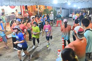 BIB: 3169, 4312
                            <button type="button" onclick="openModal(26251723)" class="btn btn-primary btn-sm float-right btn-popup" data-toggle="modal" data-target=".modal-high-quality">
                        <i class="fas fa-shopping-cart"></i> Add to Cart
                    </button>
                                            <button type="button" onclick="isThisMe(26251723, true)" class="btn btn-success btn-sm float-right btn-popup btn-isme hidden" data-toggle="tooltip" data-placement="bottom" title="นี่คือรูปของคุณใช่ไหม คลิกที่นี่เพื่อเอาเข้าอัลบั้ม">
                        <i class="fas fa-plus"></i> Add to album
                    </button>
                    <button type="button" onclick="isThisMe(26251723, false)" class="btn btn-warning btn-sm float-right btn-popup btn-isnotme hidden">
                        <i class="fas fa-ban"></i> Remove from album
                    </button>