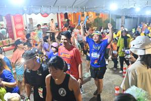 BIB: 4255
                            <button type="button" onclick="openModal(26252138)" class="btn btn-primary btn-sm float-right btn-popup" data-toggle="modal" data-target=".modal-high-quality">
                        <i class="fas fa-shopping-cart"></i> Add to Cart
                    </button>
                                            <button type="button" onclick="isThisMe(26252138, true)" class="btn btn-success btn-sm float-right btn-popup btn-isme hidden" data-toggle="tooltip" data-placement="bottom" title="นี่คือรูปของคุณใช่ไหม คลิกที่นี่เพื่อเอาเข้าอัลบั้ม">
                        <i class="fas fa-plus"></i> Add to album
                    </button>
                    <button type="button" onclick="isThisMe(26252138, false)" class="btn btn-warning btn-sm float-right btn-popup btn-isnotme hidden">
                        <i class="fas fa-ban"></i> Remove from album
                    </button>