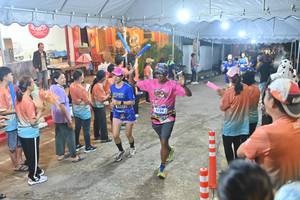 BIB: 1728
                            <button type="button" onclick="openModal(26242917)" class="btn btn-primary btn-sm float-right btn-popup" data-toggle="modal" data-target=".modal-high-quality">
                        <i class="fas fa-shopping-cart"></i> Add to Cart
                    </button>
                                            <button type="button" onclick="isThisMe(26242917, true)" class="btn btn-success btn-sm float-right btn-popup btn-isme hidden" data-toggle="tooltip" data-placement="bottom" title="นี่คือรูปของคุณใช่ไหม คลิกที่นี่เพื่อเอาเข้าอัลบั้ม">
                        <i class="fas fa-plus"></i> Add to album
                    </button>
                    <button type="button" onclick="isThisMe(26242917, false)" class="btn btn-warning btn-sm float-right btn-popup btn-isnotme hidden">
                        <i class="fas fa-ban"></i> Remove from album
                    </button>