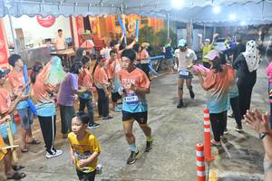 BIB: 4519
                            <button type="button" onclick="openModal(26241783)" class="btn btn-primary btn-sm float-right btn-popup" data-toggle="modal" data-target=".modal-high-quality">
                        <i class="fas fa-shopping-cart"></i> Add to Cart
                    </button>
                                            <button type="button" onclick="isThisMe(26241783, true)" class="btn btn-success btn-sm float-right btn-popup btn-isme hidden" data-toggle="tooltip" data-placement="bottom" title="นี่คือรูปของคุณใช่ไหม คลิกที่นี่เพื่อเอาเข้าอัลบั้ม">
                        <i class="fas fa-plus"></i> Add to album
                    </button>
                    <button type="button" onclick="isThisMe(26241783, false)" class="btn btn-warning btn-sm float-right btn-popup btn-isnotme hidden">
                        <i class="fas fa-ban"></i> Remove from album
                    </button>