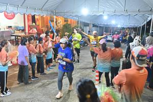 BIB: 1083
                            <button type="button" onclick="openModal(26242901)" class="btn btn-primary btn-sm float-right btn-popup" data-toggle="modal" data-target=".modal-high-quality">
                        <i class="fas fa-shopping-cart"></i> Add to Cart
                    </button>
                                            <button type="button" onclick="isThisMe(26242901, true)" class="btn btn-success btn-sm float-right btn-popup btn-isme hidden" data-toggle="tooltip" data-placement="bottom" title="นี่คือรูปของคุณใช่ไหม คลิกที่นี่เพื่อเอาเข้าอัลบั้ม">
                        <i class="fas fa-plus"></i> Add to album
                    </button>
                    <button type="button" onclick="isThisMe(26242901, false)" class="btn btn-warning btn-sm float-right btn-popup btn-isnotme hidden">
                        <i class="fas fa-ban"></i> Remove from album
                    </button>