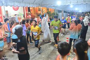 BIB: 3170, 4920
                            <button type="button" onclick="openModal(26242357)" class="btn btn-primary btn-sm float-right btn-popup" data-toggle="modal" data-target=".modal-high-quality">
                        <i class="fas fa-shopping-cart"></i> Add to Cart
                    </button>
                                            <button type="button" onclick="isThisMe(26242357, true)" class="btn btn-success btn-sm float-right btn-popup btn-isme hidden" data-toggle="tooltip" data-placement="bottom" title="นี่คือรูปของคุณใช่ไหม คลิกที่นี่เพื่อเอาเข้าอัลบั้ม">
                        <i class="fas fa-plus"></i> Add to album
                    </button>
                    <button type="button" onclick="isThisMe(26242357, false)" class="btn btn-warning btn-sm float-right btn-popup btn-isnotme hidden">
                        <i class="fas fa-ban"></i> Remove from album
                    </button>