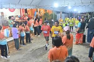 BIB: 4191
                            <button type="button" onclick="openModal(26253309)" class="btn btn-primary btn-sm float-right btn-popup" data-toggle="modal" data-target=".modal-high-quality">
                        <i class="fas fa-shopping-cart"></i> Add to Cart
                    </button>
                                            <button type="button" onclick="isThisMe(26253309, true)" class="btn btn-success btn-sm float-right btn-popup btn-isme hidden" data-toggle="tooltip" data-placement="bottom" title="นี่คือรูปของคุณใช่ไหม คลิกที่นี่เพื่อเอาเข้าอัลบั้ม">
                        <i class="fas fa-plus"></i> Add to album
                    </button>
                    <button type="button" onclick="isThisMe(26253309, false)" class="btn btn-warning btn-sm float-right btn-popup btn-isnotme hidden">
                        <i class="fas fa-ban"></i> Remove from album
                    </button>