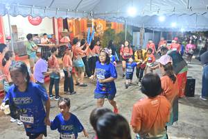 BIB: 4430, 4428, 4146
                            <button type="button" onclick="openModal(26253192)" class="btn btn-primary btn-sm float-right btn-popup" data-toggle="modal" data-target=".modal-high-quality">
                        <i class="fas fa-shopping-cart"></i> Add to Cart
                    </button>
                                            <button type="button" onclick="isThisMe(26253192, true)" class="btn btn-success btn-sm float-right btn-popup btn-isme hidden" data-toggle="tooltip" data-placement="bottom" title="นี่คือรูปของคุณใช่ไหม คลิกที่นี่เพื่อเอาเข้าอัลบั้ม">
                        <i class="fas fa-plus"></i> Add to album
                    </button>
                    <button type="button" onclick="isThisMe(26253192, false)" class="btn btn-warning btn-sm float-right btn-popup btn-isnotme hidden">
                        <i class="fas fa-ban"></i> Remove from album
                    </button>