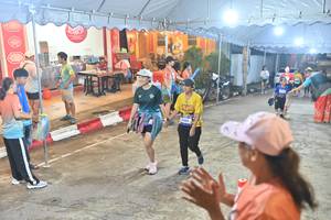 BIB: 1304
                            <button type="button" onclick="openModal(26253619)" class="btn btn-primary btn-sm float-right btn-popup" data-toggle="modal" data-target=".modal-high-quality">
                        <i class="fas fa-shopping-cart"></i> Add to Cart
                    </button>
                                            <button type="button" onclick="isThisMe(26253619, true)" class="btn btn-success btn-sm float-right btn-popup btn-isme hidden" data-toggle="tooltip" data-placement="bottom" title="นี่คือรูปของคุณใช่ไหม คลิกที่นี่เพื่อเอาเข้าอัลบั้ม">
                        <i class="fas fa-plus"></i> Add to album
                    </button>
                    <button type="button" onclick="isThisMe(26253619, false)" class="btn btn-warning btn-sm float-right btn-popup btn-isnotme hidden">
                        <i class="fas fa-ban"></i> Remove from album
                    </button>