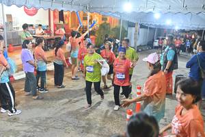 BIB: 330, 4745
                            <button type="button" onclick="openModal(26253079)" class="btn btn-primary btn-sm float-right btn-popup" data-toggle="modal" data-target=".modal-high-quality">
                        <i class="fas fa-shopping-cart"></i> Add to Cart
                    </button>
                                            <button type="button" onclick="isThisMe(26253079, true)" class="btn btn-success btn-sm float-right btn-popup btn-isme hidden" data-toggle="tooltip" data-placement="bottom" title="นี่คือรูปของคุณใช่ไหม คลิกที่นี่เพื่อเอาเข้าอัลบั้ม">
                        <i class="fas fa-plus"></i> Add to album
                    </button>
                    <button type="button" onclick="isThisMe(26253079, false)" class="btn btn-warning btn-sm float-right btn-popup btn-isnotme hidden">
                        <i class="fas fa-ban"></i> Remove from album
                    </button>