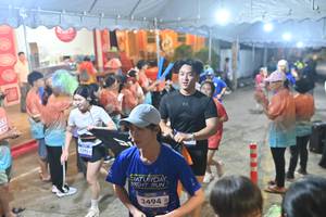 BIB: 3494
                            <button type="button" onclick="openModal(26242637)" class="btn btn-primary btn-sm float-right btn-popup" data-toggle="modal" data-target=".modal-high-quality">
                        <i class="fas fa-shopping-cart"></i> Add to Cart
                    </button>
                                            <button type="button" onclick="isThisMe(26242637, true)" class="btn btn-success btn-sm float-right btn-popup btn-isme hidden" data-toggle="tooltip" data-placement="bottom" title="นี่คือรูปของคุณใช่ไหม คลิกที่นี่เพื่อเอาเข้าอัลบั้ม">
                        <i class="fas fa-plus"></i> Add to album
                    </button>
                    <button type="button" onclick="isThisMe(26242637, false)" class="btn btn-warning btn-sm float-right btn-popup btn-isnotme hidden">
                        <i class="fas fa-ban"></i> Remove from album
                    </button>