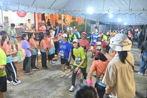 BIB: 395
                            <button type="button" onclick="openModal(26252313)" class="btn btn-primary btn-sm float-right btn-popup" data-toggle="modal" data-target=".modal-high-quality">
                        <i class="fas fa-shopping-cart"></i> Add to Cart
                    </button>
                                            <button type="button" onclick="isThisMe(26252313, true)" class="btn btn-success btn-sm float-right btn-popup btn-isme hidden" data-toggle="tooltip" data-placement="bottom" title="นี่คือรูปของคุณใช่ไหม คลิกที่นี่เพื่อเอาเข้าอัลบั้ม">
                        <i class="fas fa-plus"></i> Add to album
                    </button>
                    <button type="button" onclick="isThisMe(26252313, false)" class="btn btn-warning btn-sm float-right btn-popup btn-isnotme hidden">
                        <i class="fas fa-ban"></i> Remove from album
                    </button>