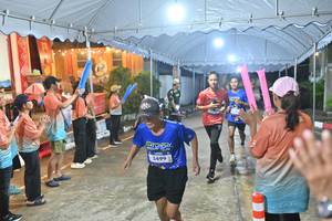 BIB: 3499
                            <button type="button" onclick="openModal(26240687)" class="btn btn-primary btn-sm float-right btn-popup" data-toggle="modal" data-target=".modal-high-quality">
                        <i class="fas fa-shopping-cart"></i> Add to Cart
                    </button>
                                            <button type="button" onclick="isThisMe(26240687, true)" class="btn btn-success btn-sm float-right btn-popup btn-isme hidden" data-toggle="tooltip" data-placement="bottom" title="นี่คือรูปของคุณใช่ไหม คลิกที่นี่เพื่อเอาเข้าอัลบั้ม">
                        <i class="fas fa-plus"></i> Add to album
                    </button>
                    <button type="button" onclick="isThisMe(26240687, false)" class="btn btn-warning btn-sm float-right btn-popup btn-isnotme hidden">
                        <i class="fas fa-ban"></i> Remove from album
                    </button>