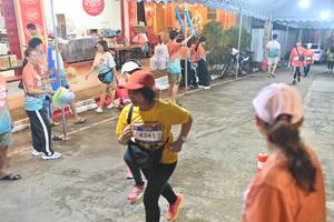 BIB: 4341
                            <button type="button" onclick="openModal(26253652)" class="btn btn-primary btn-sm float-right btn-popup" data-toggle="modal" data-target=".modal-high-quality">
                        <i class="fas fa-shopping-cart"></i> Add to Cart
                    </button>
                                            <button type="button" onclick="isThisMe(26253652, true)" class="btn btn-success btn-sm float-right btn-popup btn-isme hidden" data-toggle="tooltip" data-placement="bottom" title="นี่คือรูปของคุณใช่ไหม คลิกที่นี่เพื่อเอาเข้าอัลบั้ม">
                        <i class="fas fa-plus"></i> Add to album
                    </button>
                    <button type="button" onclick="isThisMe(26253652, false)" class="btn btn-warning btn-sm float-right btn-popup btn-isnotme hidden">
                        <i class="fas fa-ban"></i> Remove from album
                    </button>