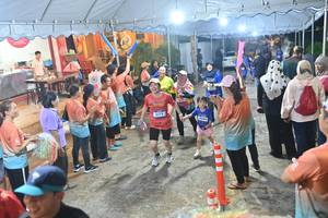 BIB: 3176
                            <button type="button" onclick="openModal(26243093)" class="btn btn-primary btn-sm float-right btn-popup" data-toggle="modal" data-target=".modal-high-quality">
                        <i class="fas fa-shopping-cart"></i> Add to Cart
                    </button>
                                            <button type="button" onclick="isThisMe(26243093, true)" class="btn btn-success btn-sm float-right btn-popup btn-isme hidden" data-toggle="tooltip" data-placement="bottom" title="นี่คือรูปของคุณใช่ไหม คลิกที่นี่เพื่อเอาเข้าอัลบั้ม">
                        <i class="fas fa-plus"></i> Add to album
                    </button>
                    <button type="button" onclick="isThisMe(26243093, false)" class="btn btn-warning btn-sm float-right btn-popup btn-isnotme hidden">
                        <i class="fas fa-ban"></i> Remove from album
                    </button>