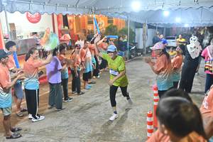 BIB: 4297
                            <button type="button" onclick="openModal(26242130)" class="btn btn-primary btn-sm float-right btn-popup" data-toggle="modal" data-target=".modal-high-quality">
                        <i class="fas fa-shopping-cart"></i> Add to Cart
                    </button>
                                            <button type="button" onclick="isThisMe(26242130, true)" class="btn btn-success btn-sm float-right btn-popup btn-isme hidden" data-toggle="tooltip" data-placement="bottom" title="นี่คือรูปของคุณใช่ไหม คลิกที่นี่เพื่อเอาเข้าอัลบั้ม">
                        <i class="fas fa-plus"></i> Add to album
                    </button>
                    <button type="button" onclick="isThisMe(26242130, false)" class="btn btn-warning btn-sm float-right btn-popup btn-isnotme hidden">
                        <i class="fas fa-ban"></i> Remove from album
                    </button>