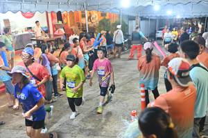 BIB: 43123
                            <button type="button" onclick="openModal(26251721)" class="btn btn-primary btn-sm float-right btn-popup" data-toggle="modal" data-target=".modal-high-quality">
                        <i class="fas fa-shopping-cart"></i> Add to Cart
                    </button>
                                            <button type="button" onclick="isThisMe(26251721, true)" class="btn btn-success btn-sm float-right btn-popup btn-isme hidden" data-toggle="tooltip" data-placement="bottom" title="นี่คือรูปของคุณใช่ไหม คลิกที่นี่เพื่อเอาเข้าอัลบั้ม">
                        <i class="fas fa-plus"></i> Add to album
                    </button>
                    <button type="button" onclick="isThisMe(26251721, false)" class="btn btn-warning btn-sm float-right btn-popup btn-isnotme hidden">
                        <i class="fas fa-ban"></i> Remove from album
                    </button>