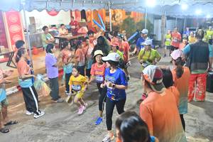 BIB: 3058, 1932
                            <button type="button" onclick="openModal(26252868)" class="btn btn-primary btn-sm float-right btn-popup" data-toggle="modal" data-target=".modal-high-quality">
                        <i class="fas fa-shopping-cart"></i> Add to Cart
                    </button>
                                            <button type="button" onclick="isThisMe(26252868, true)" class="btn btn-success btn-sm float-right btn-popup btn-isme hidden" data-toggle="tooltip" data-placement="bottom" title="นี่คือรูปของคุณใช่ไหม คลิกที่นี่เพื่อเอาเข้าอัลบั้ม">
                        <i class="fas fa-plus"></i> Add to album
                    </button>
                    <button type="button" onclick="isThisMe(26252868, false)" class="btn btn-warning btn-sm float-right btn-popup btn-isnotme hidden">
                        <i class="fas fa-ban"></i> Remove from album
                    </button>